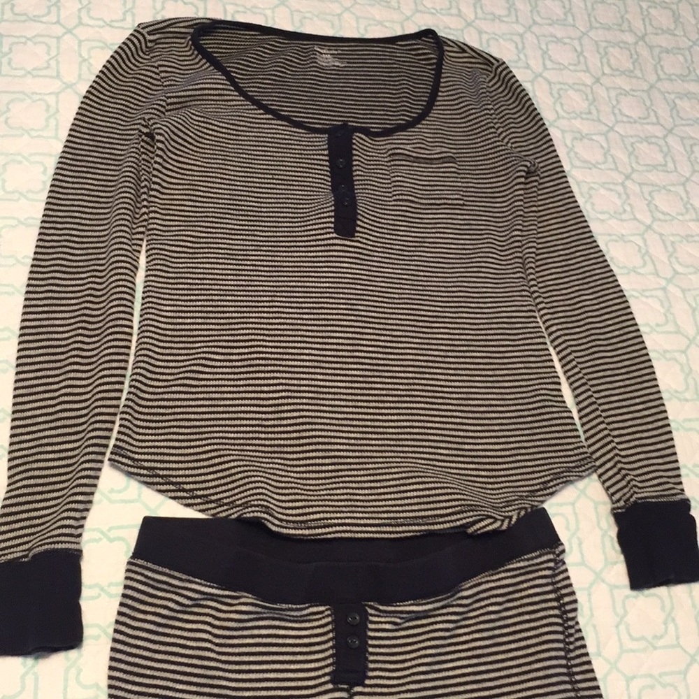Gap Body cotton thermal pajama set EUC! Navy/cream